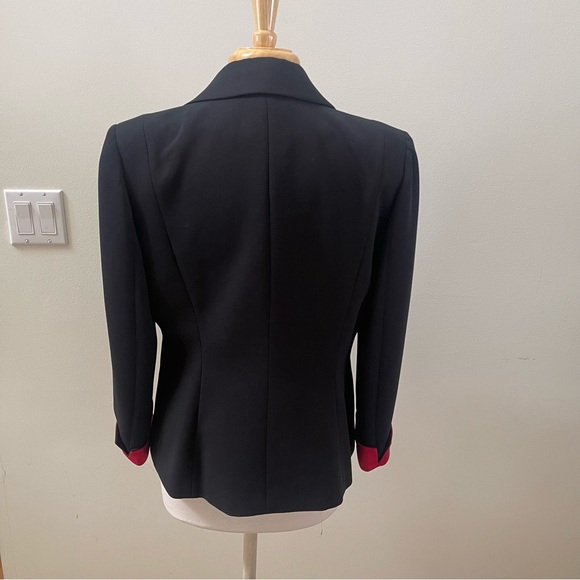 Red Carpet Ready Women’s Vintage Tuxedo Black Tie Event Ready 10 EUC TAHARI SUIT - Picture 4 of 12